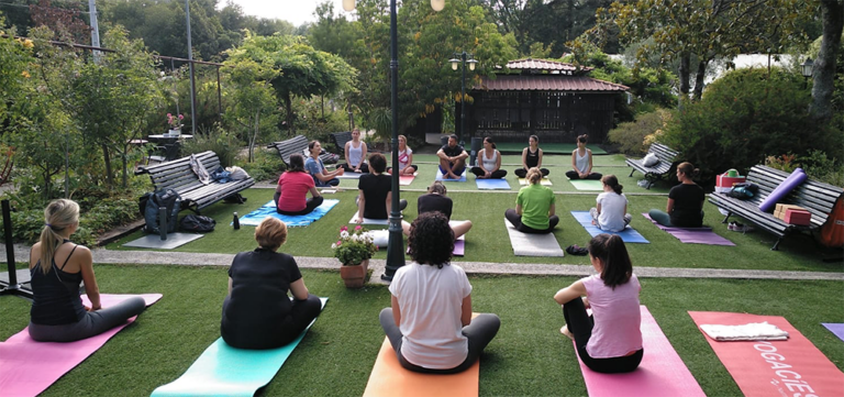 Yoga para el Cambio- Fundación Sales - Semilla para el Cambio