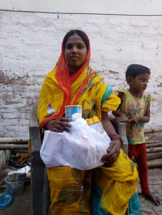 Semilla para el Cambio - distribución de alimentos en los slums