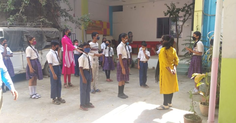 Imagen del primer día de la vuelta al cole en Semilla para el Cambio, el pasado 1 de marzo (Varanasi).