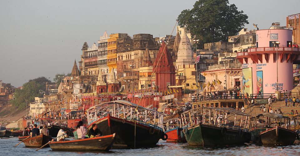 Ghats de Varanasi - turismo solidario -semilla para el cambio