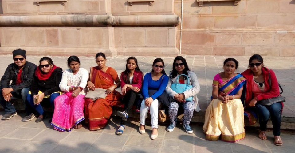 El equipo de Semilla para el Cambio se va de excursion a Sarnath